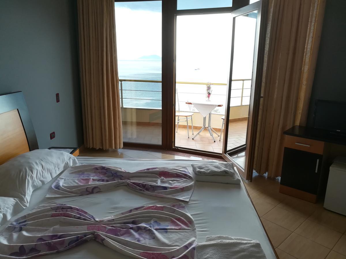 Monte-Carlo Hotel Vlore Exterior photo